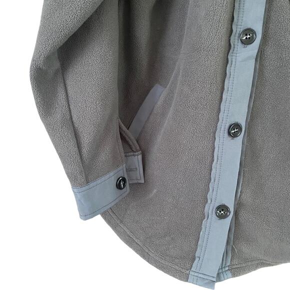 Astylish Fleece Grey Shacket Size Small - Picture 3 of 7